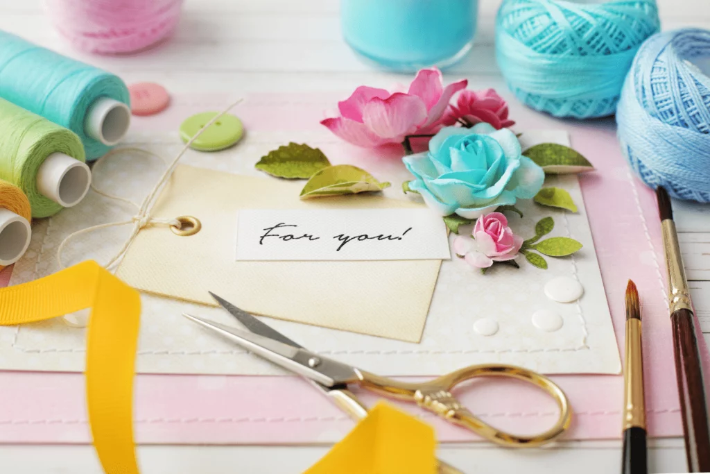 Zaproszenie na urodziny zrobione własnoręcznie. 